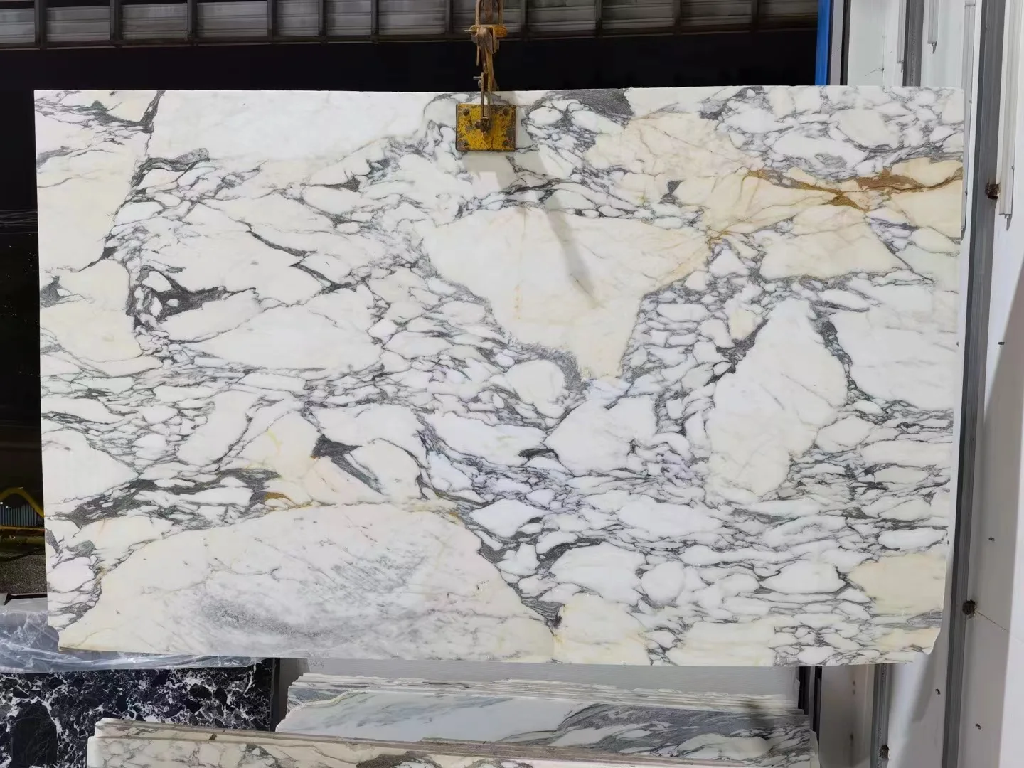 Marbre Arabescato Corchia White - usage et pose par Asena