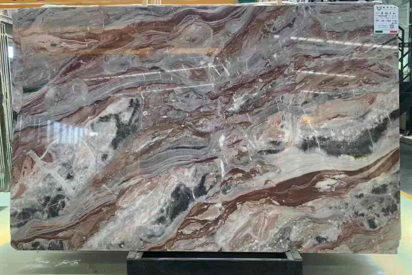 Marbre Arabescato Orobico Rosso Red - usage et pose par Asena