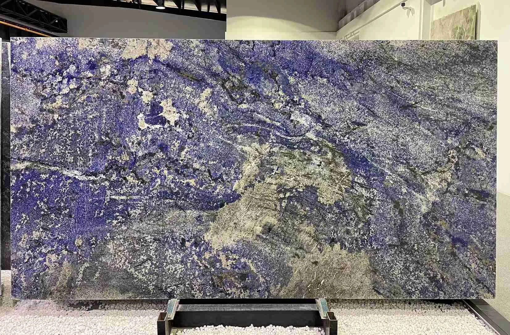 Quartzite Azul Bahia Blue - usage et pose par Asena