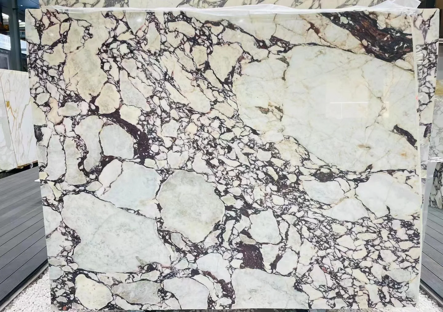 Marbre Calacatta Viola White - usage et pose par Asena