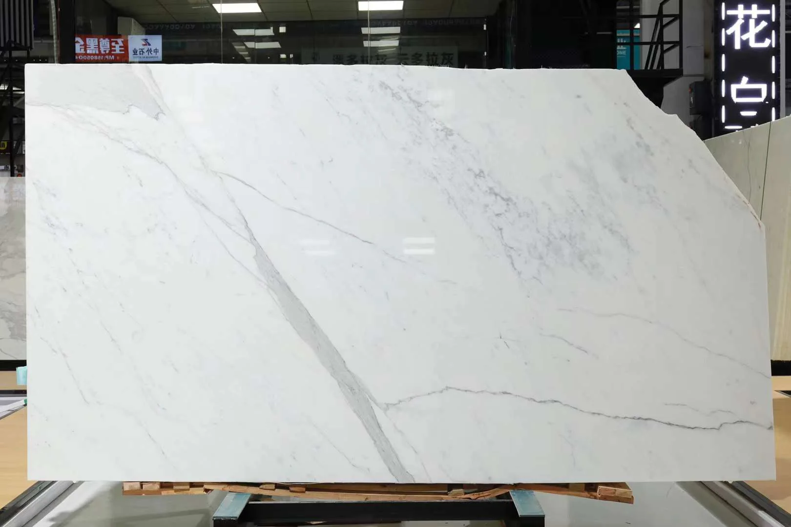 Marbre Italy Calacatta White - usage et pose par Asena