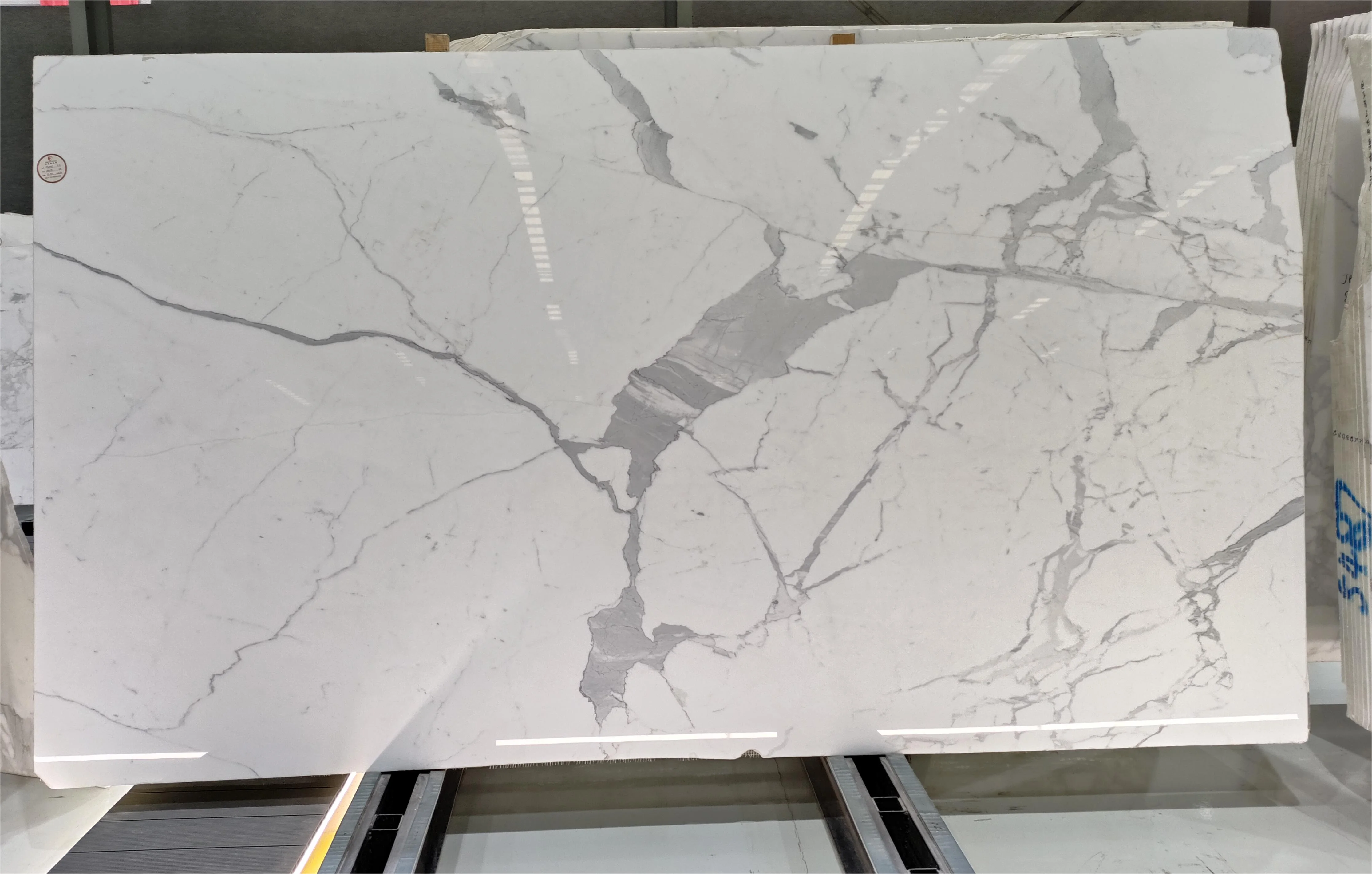 Marbre Italy Calacatta White - usage et pose par Asena