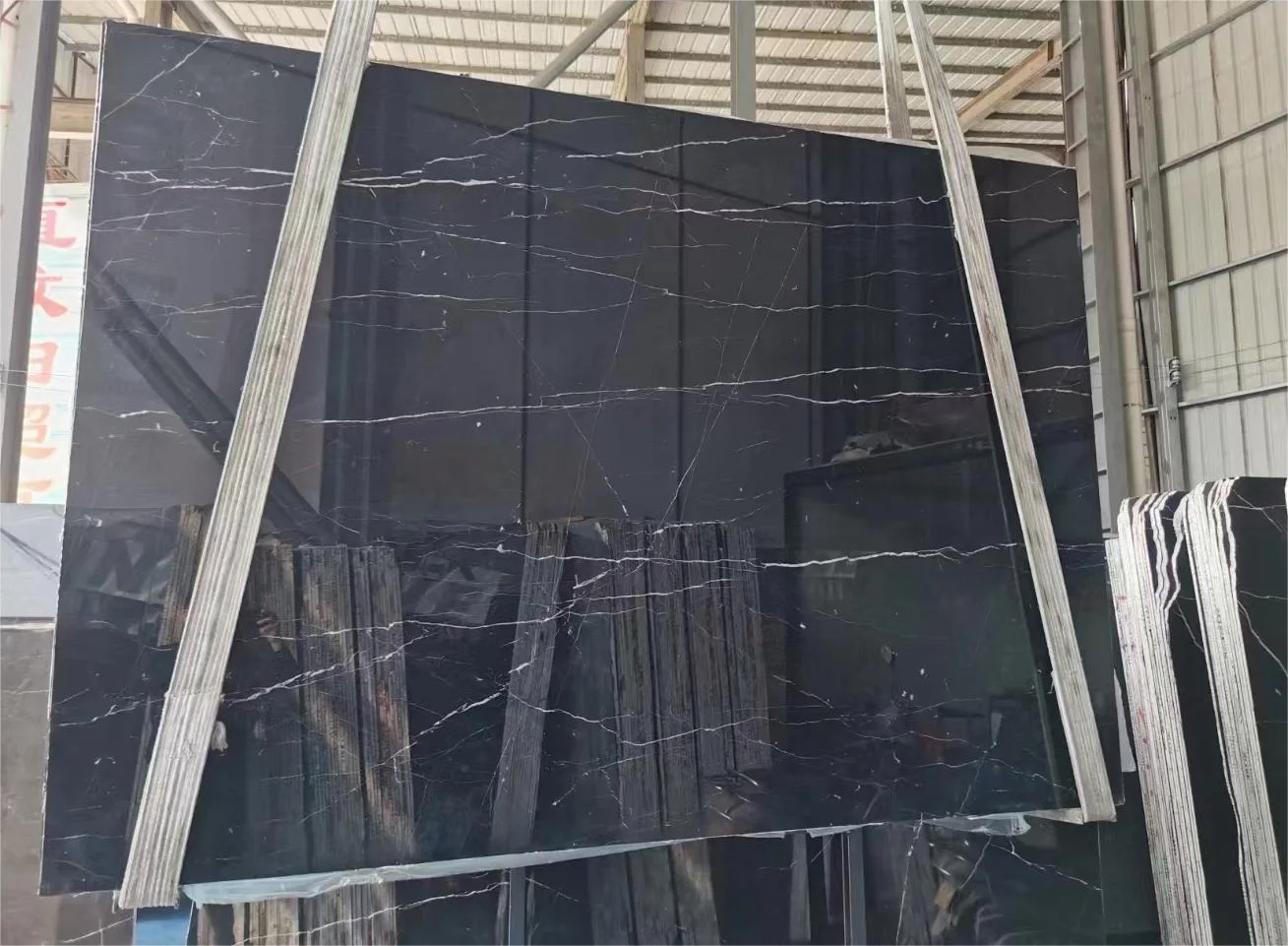 Marbre Nero Marquina Black - usage et pose par Asena